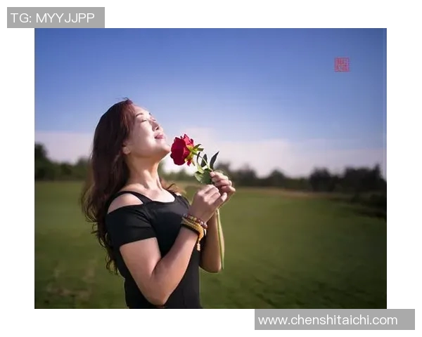 足球女神魅力绽放爱心头像设计展现球场风采与女性优雅气质